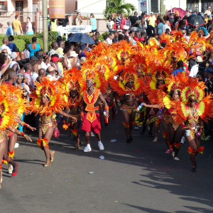 304-Pretty-Mask-Parade