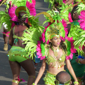 310-Pretty-Mask-Parade