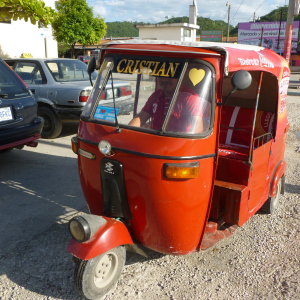 323-Tuc-Tuc-Christian