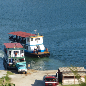54-Faehranleger-bei-der-Marina